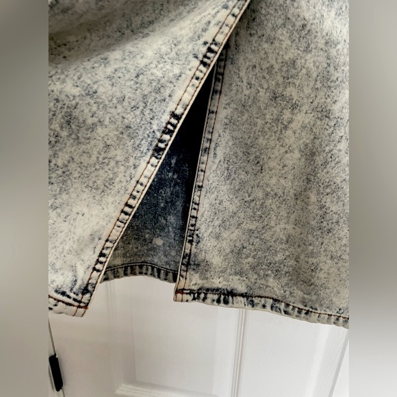 Vintage Mariposa - Acid Wash Jean Dress - Picture 3 of 6